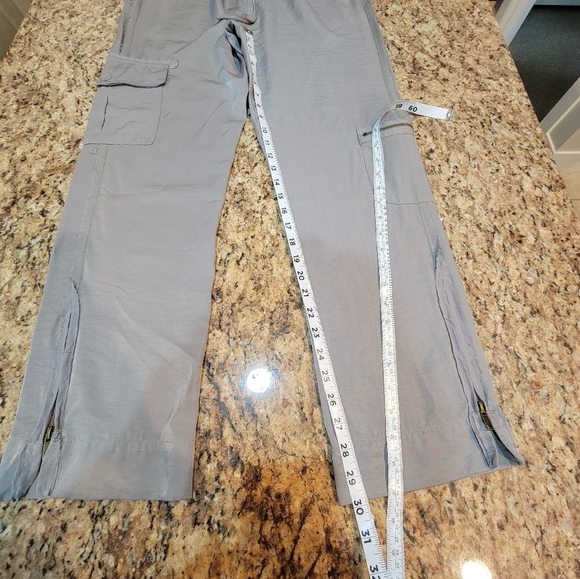 Anthro Tiny Gray Cargo Pants Women's Size Small - Picture 3 of 12
